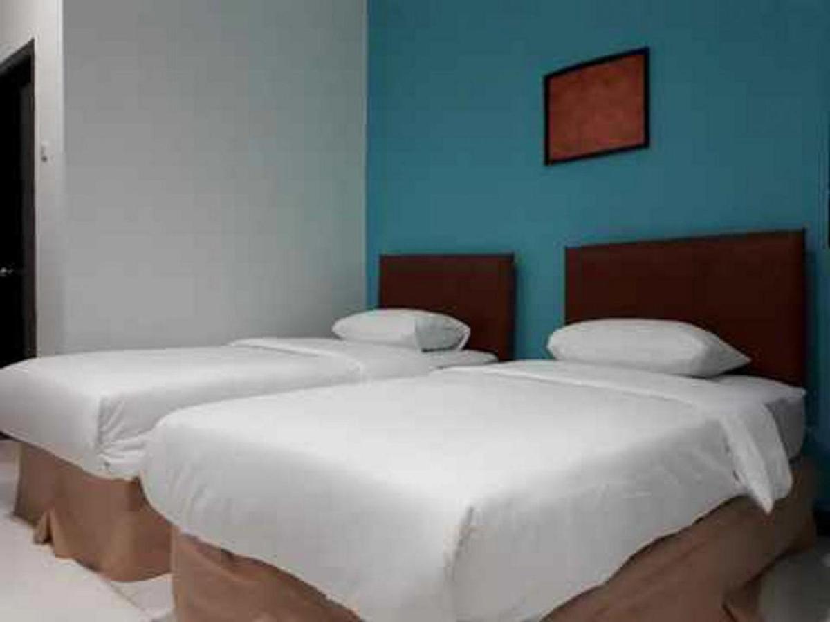 Reddoorz At Hotel Rumberpon سورونغ المظهر الخارجي الصورة