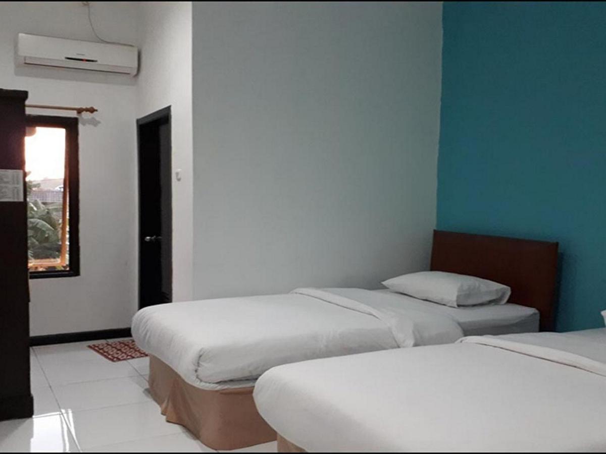 Reddoorz At Hotel Rumberpon سورونغ المظهر الخارجي الصورة
